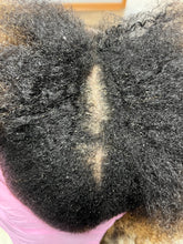 Load image into Gallery viewer, Nourish Stimulating Scalp Scrub
